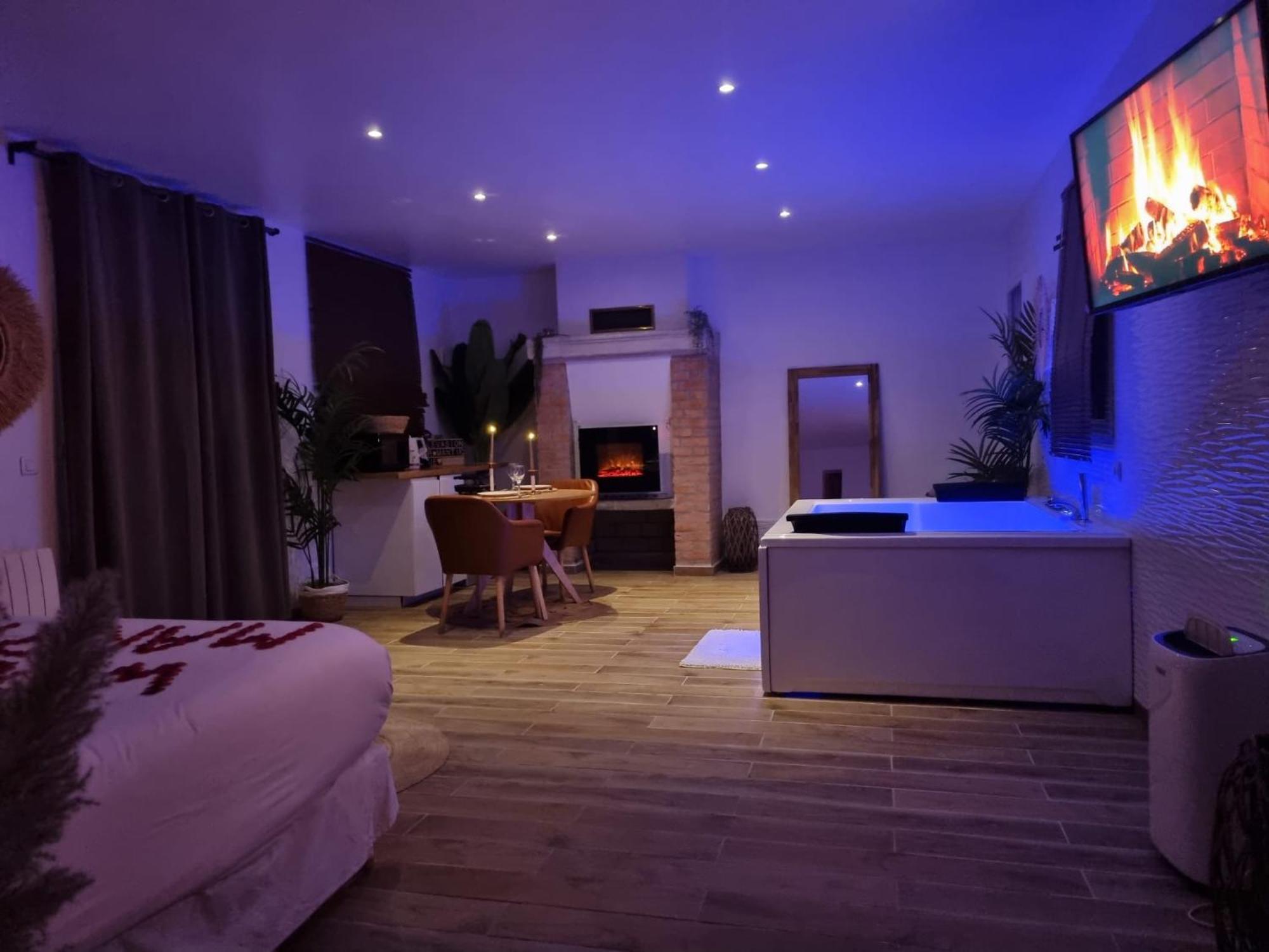 Suite De Charme Avec Jacuzzi Et Jardin Privatif Paris Au Calme Saint-Prix  Exteriör bild