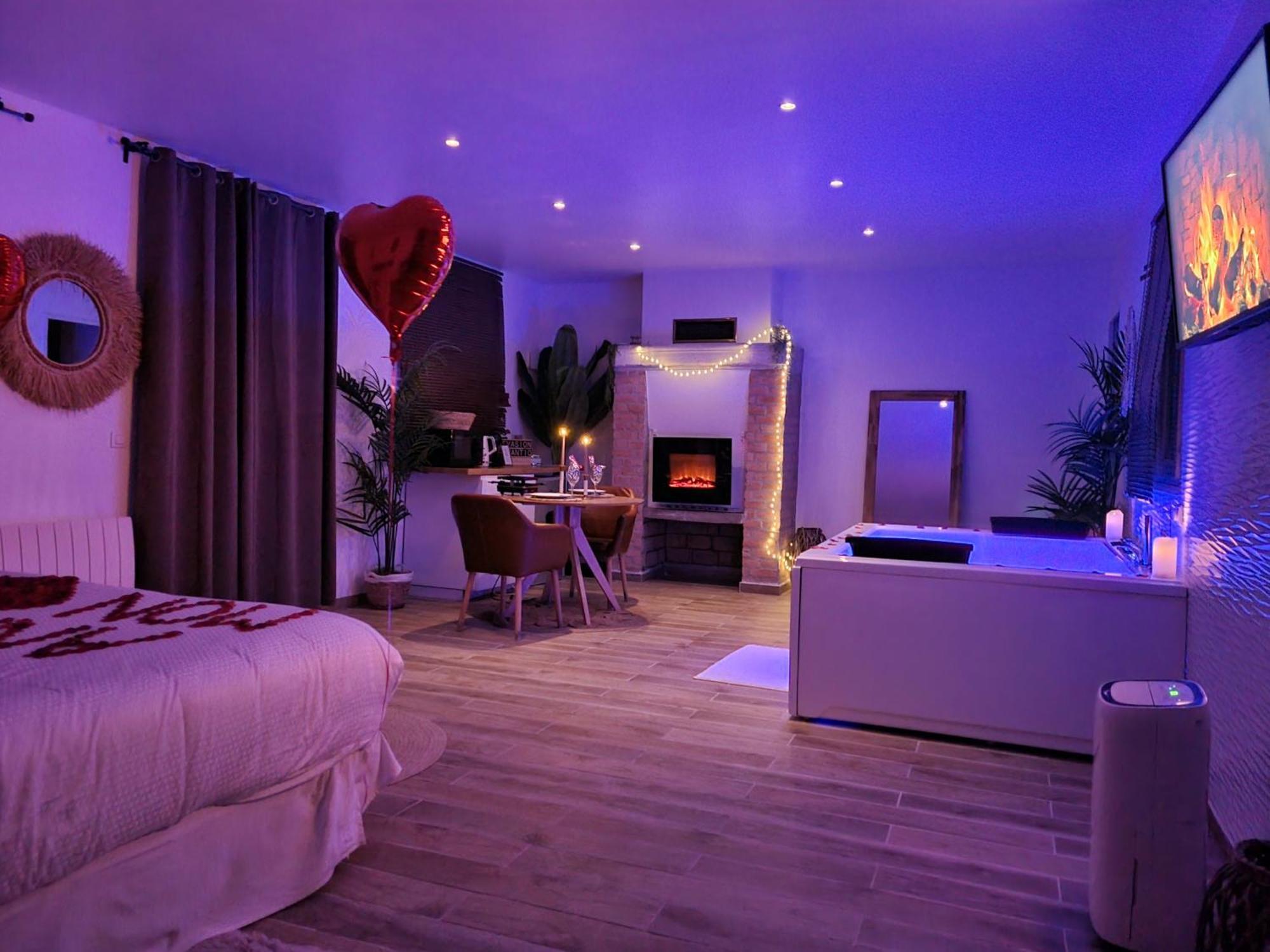 Suite De Charme Avec Jacuzzi Et Jardin Privatif Paris Au Calme Saint-Prix  Exteriör bild