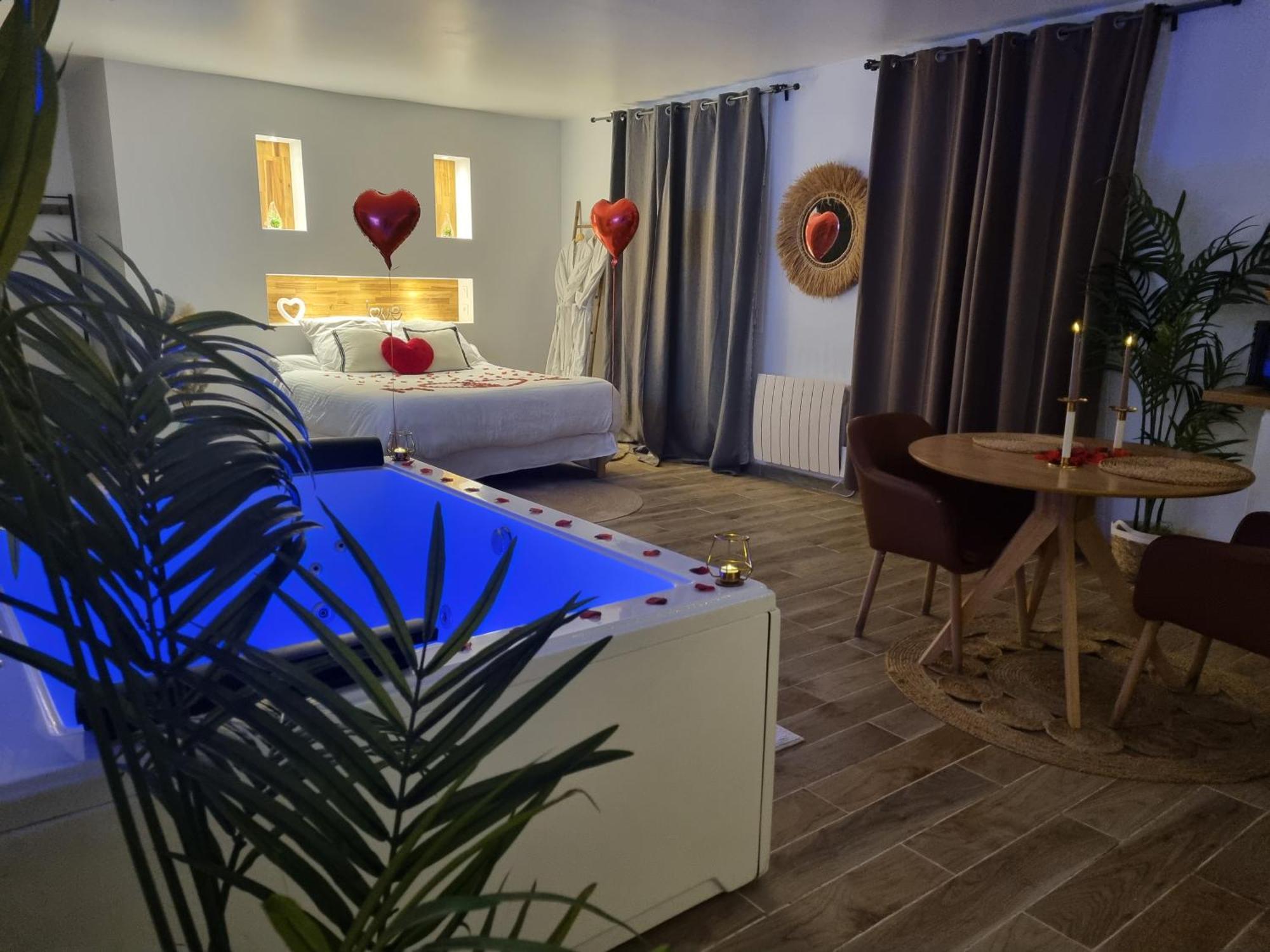 Suite De Charme Avec Jacuzzi Et Jardin Privatif Paris Au Calme Saint-Prix  Exteriör bild